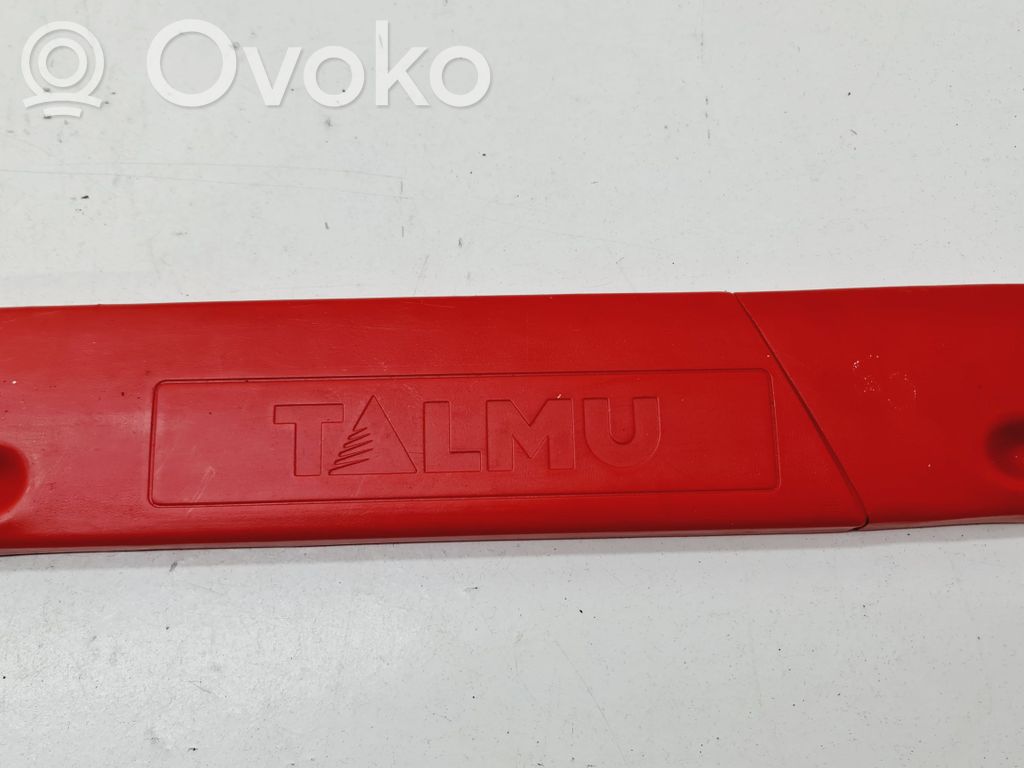 Volvo S60 Avarinis ženklas 