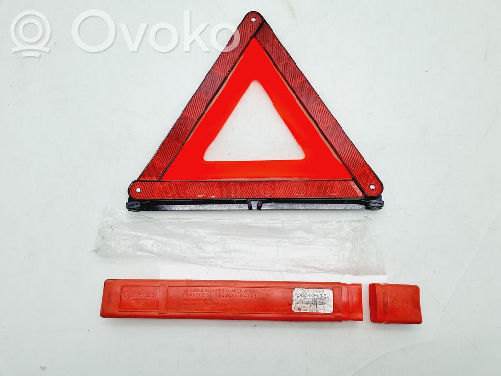 Toyota Proace Emergency warning sign 