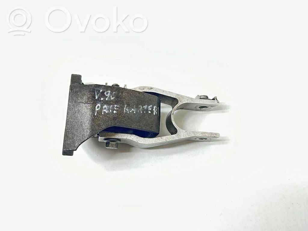 Volvo S90, V90 Engine mount bracket 