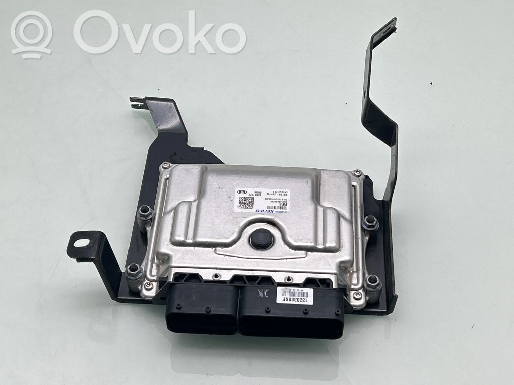 KIA Sportage Engine control unit/module 