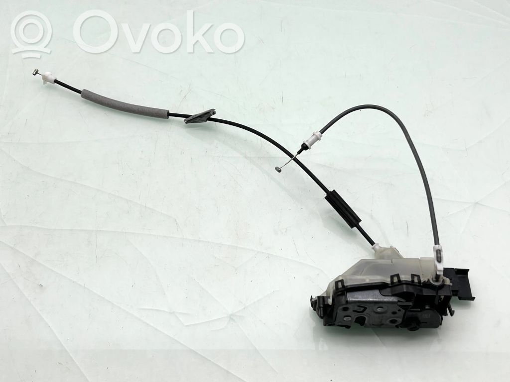 Toyota Proace Galinių durų spyna 