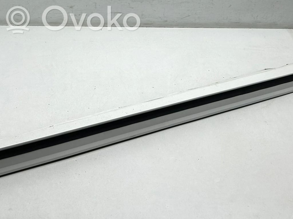 KIA EV6 Slenkstis 