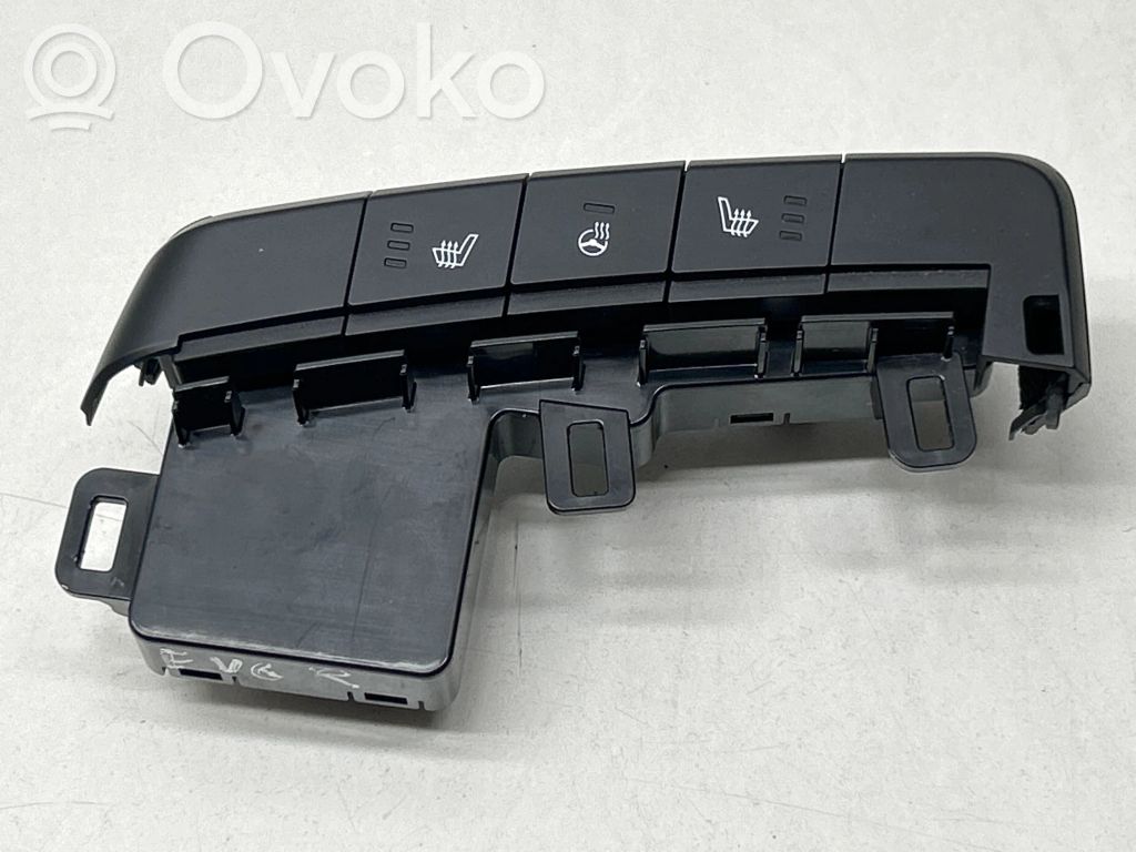 KIA EV6 Seat heating switch 