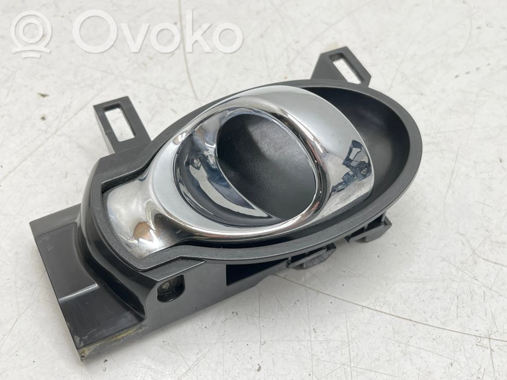 Nissan Note (E12) Front door interior handle 