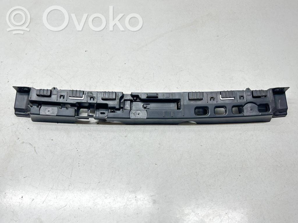 Renault Captur Rear bumper mounting bracket 