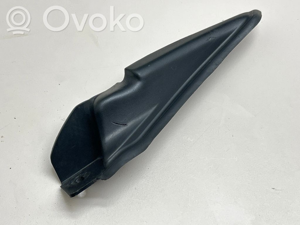 Renault Captur Windshield trim 