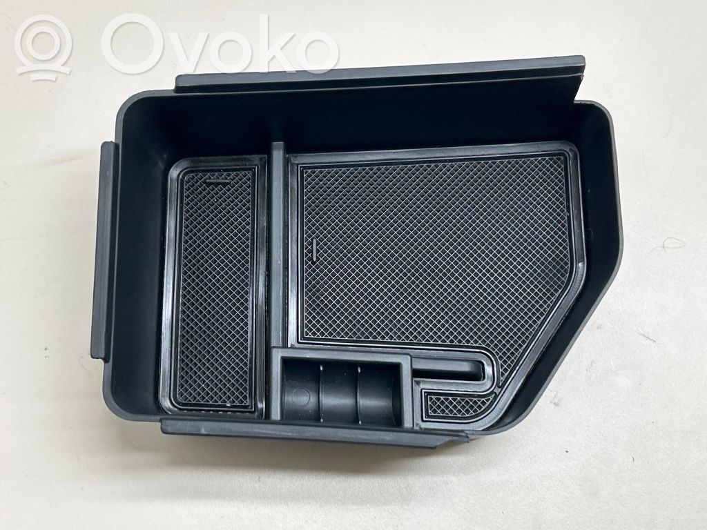 KIA EV6 Altri elementi della console centrale (tunnel) 