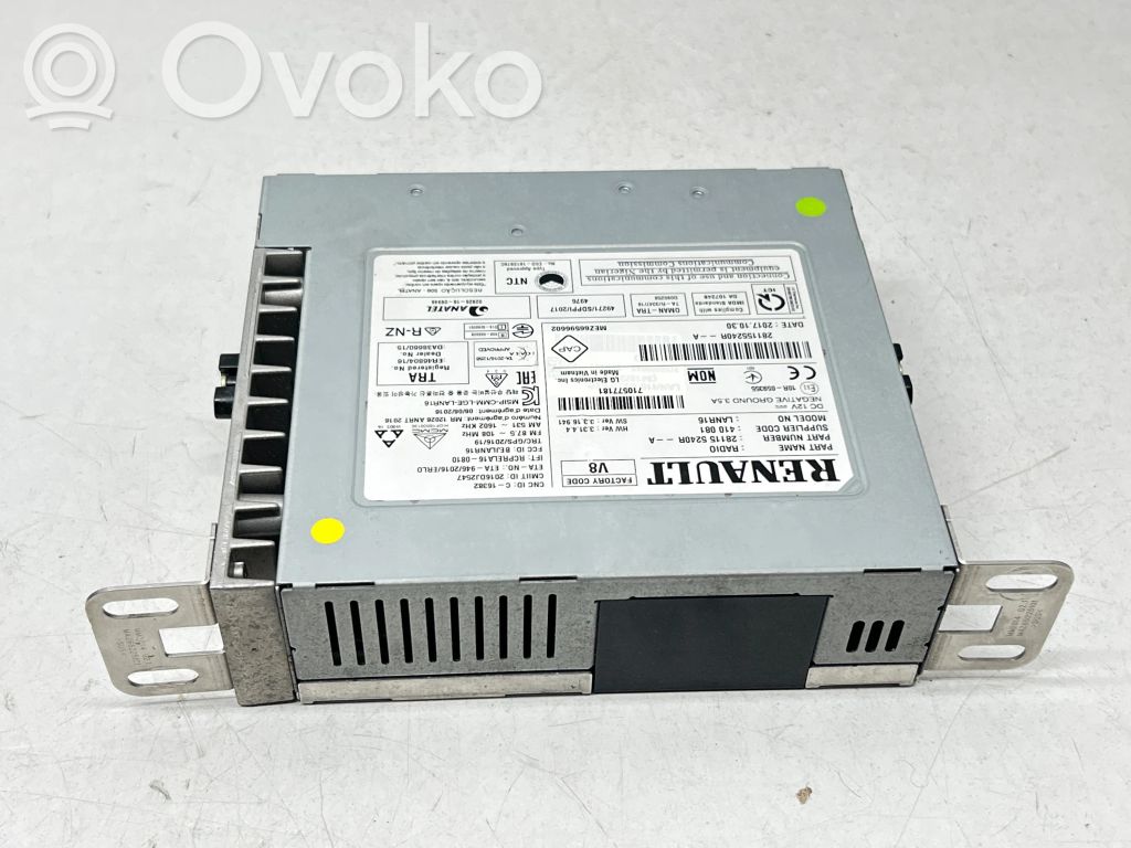 Renault Megane IV Panel / Radioodtwarzacz CD/DVD/GPS 