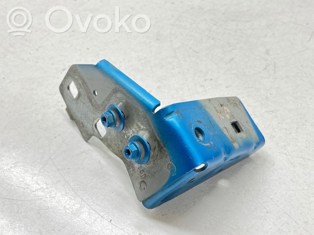 Renault Captur Fender mounting bracket 