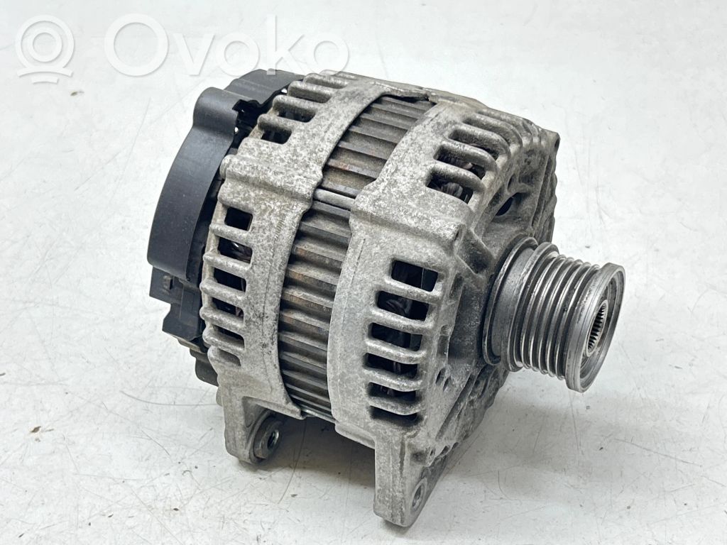 Volkswagen Transporter - Caravelle T5 Alternador 