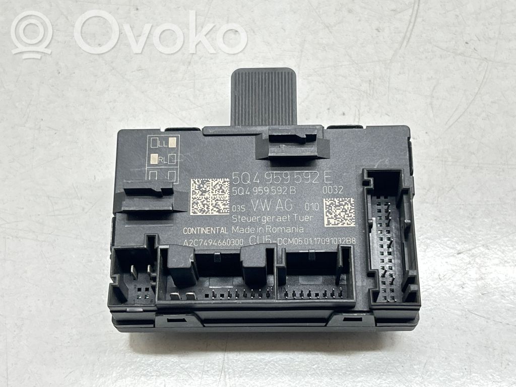 Volkswagen PASSAT B8 Door control unit/module 