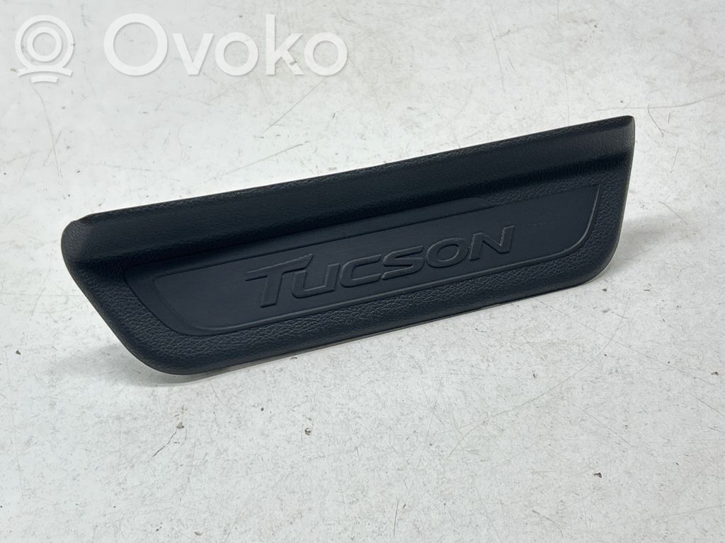 Hyundai Tucson TL Aizmugurējā sliekšņa dekoratīvā apdare (iekšējā) 