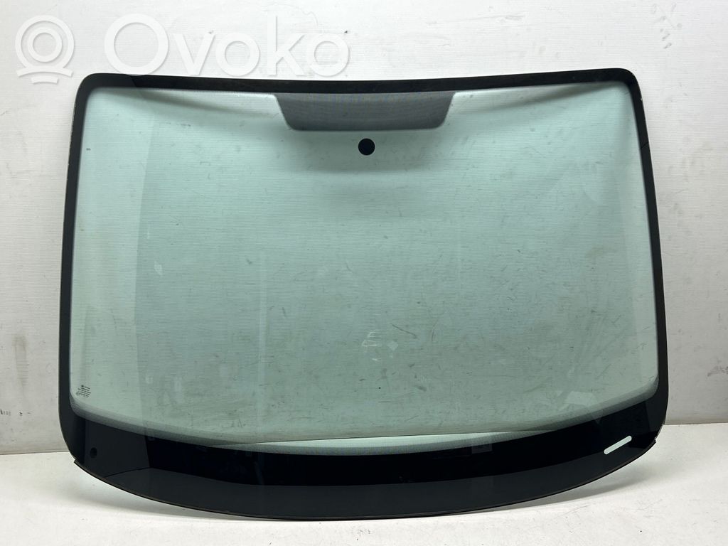 Volkswagen Caddy Front windscreen/windshield window 