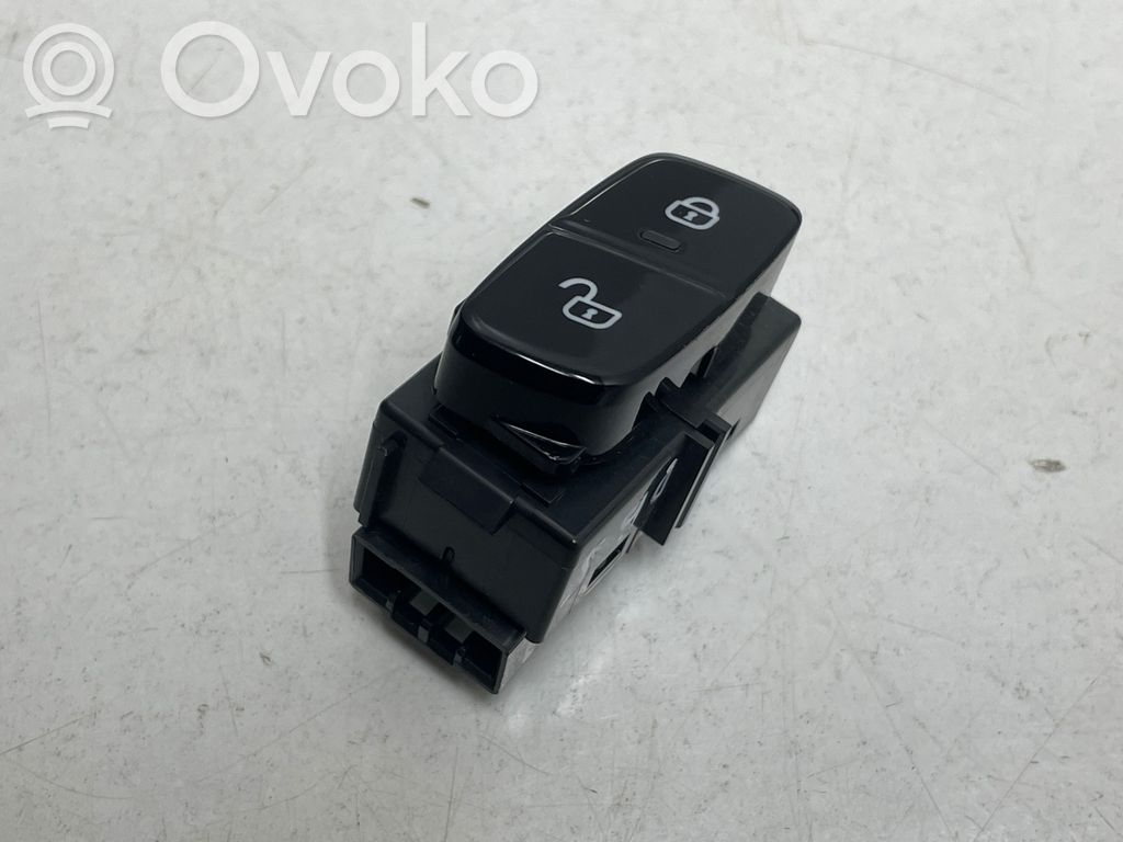 Volvo S90, V90 Central locking switch button 