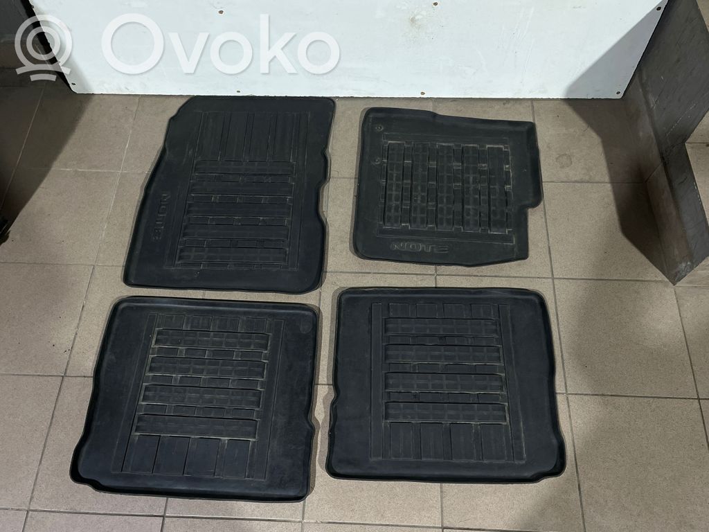 Zestaw dywaników samochodowych   K7583V89,K7483VV89
