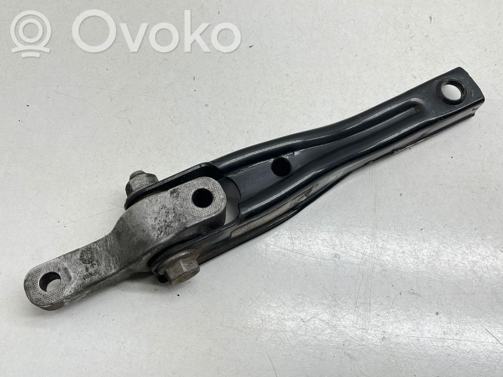 Skoda Octavia Mk3 (5E) Gearbox mounting bracket 