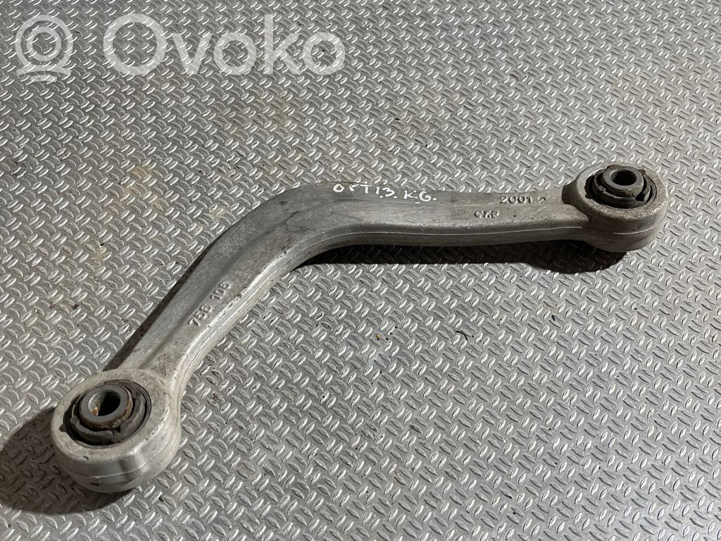 KIA Optima Рычаг 
