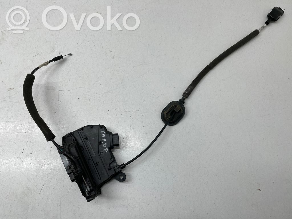 Renault Captur Front door lock 