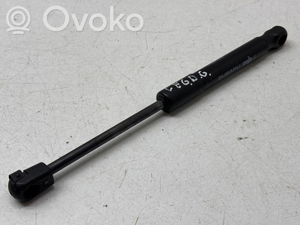 Subaru Legacy Tailgate/trunk/boot hinge 