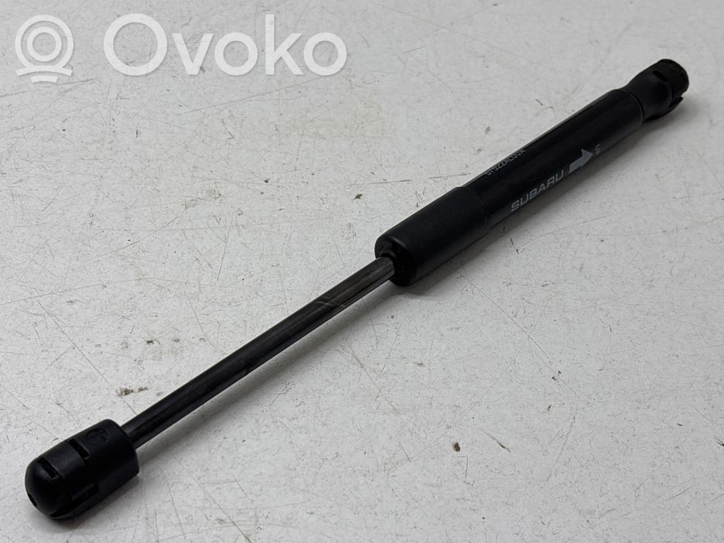 Subaru Legacy Tailgate/trunk/boot hinge 