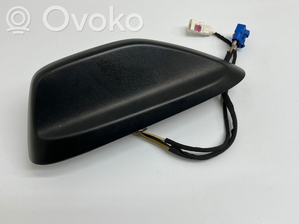 Dodge Durango III GPS-pystyantenni 