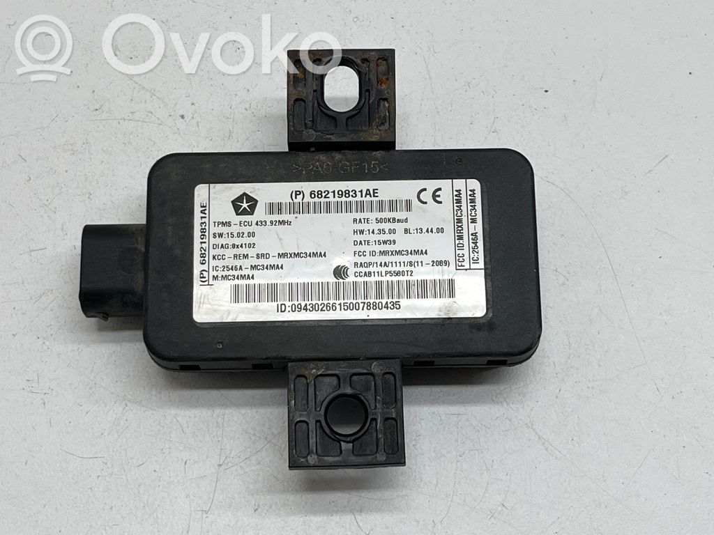 Dodge Durango III Tire pressure control unit 