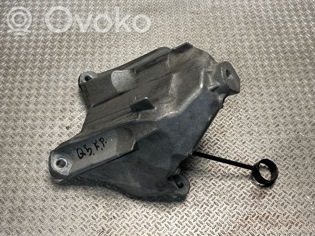 Audi Q5 SQ5 FY Engine mount bracket 