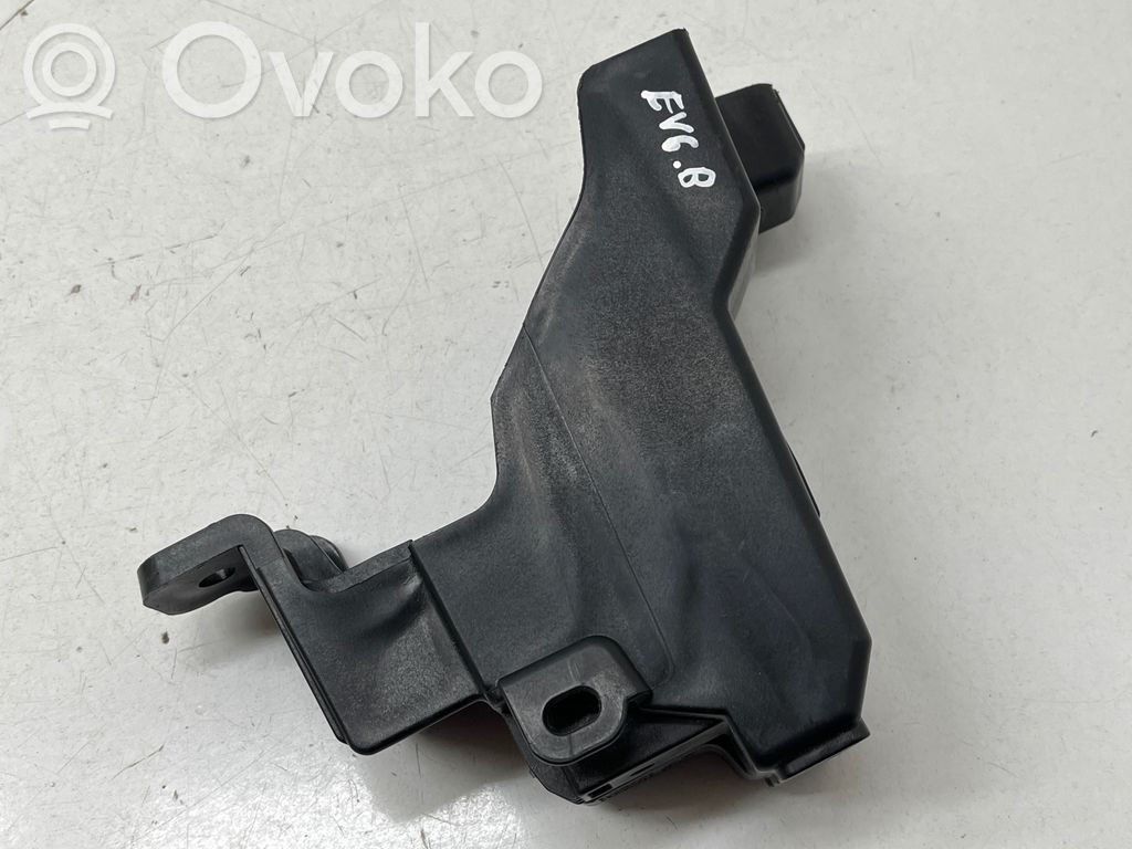 KIA EV6 Front bumper mounting bracket 