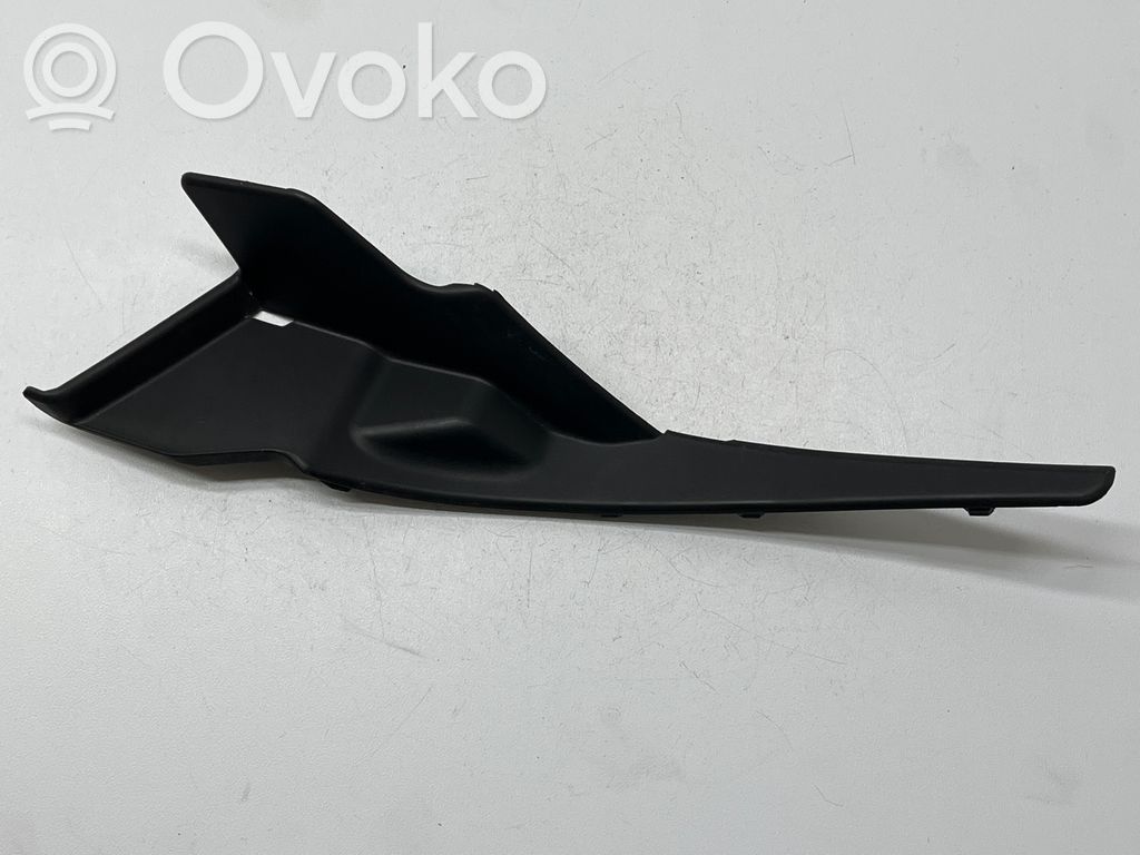 Subaru Legacy VII Windshield trim 