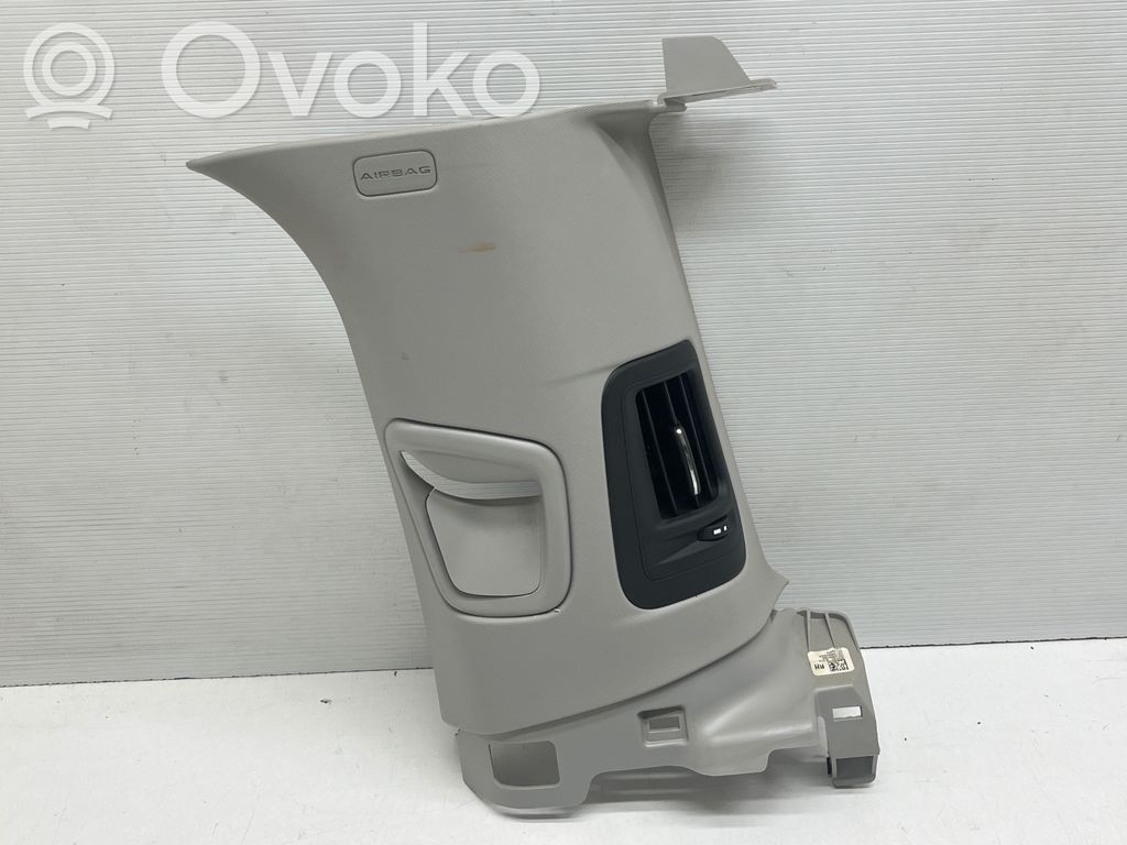 Osłona środkowa słupka / C   6XP04SA5AC,6QH18SA5AC