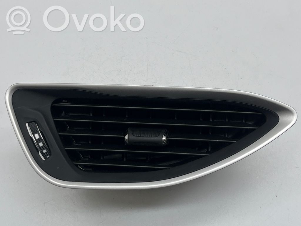 Chrysler Pacifica Sānu gaisa režģis 