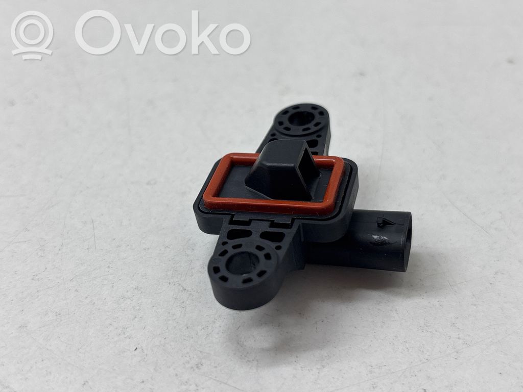 KIA Niro Airbag deployment crash/impact sensor 