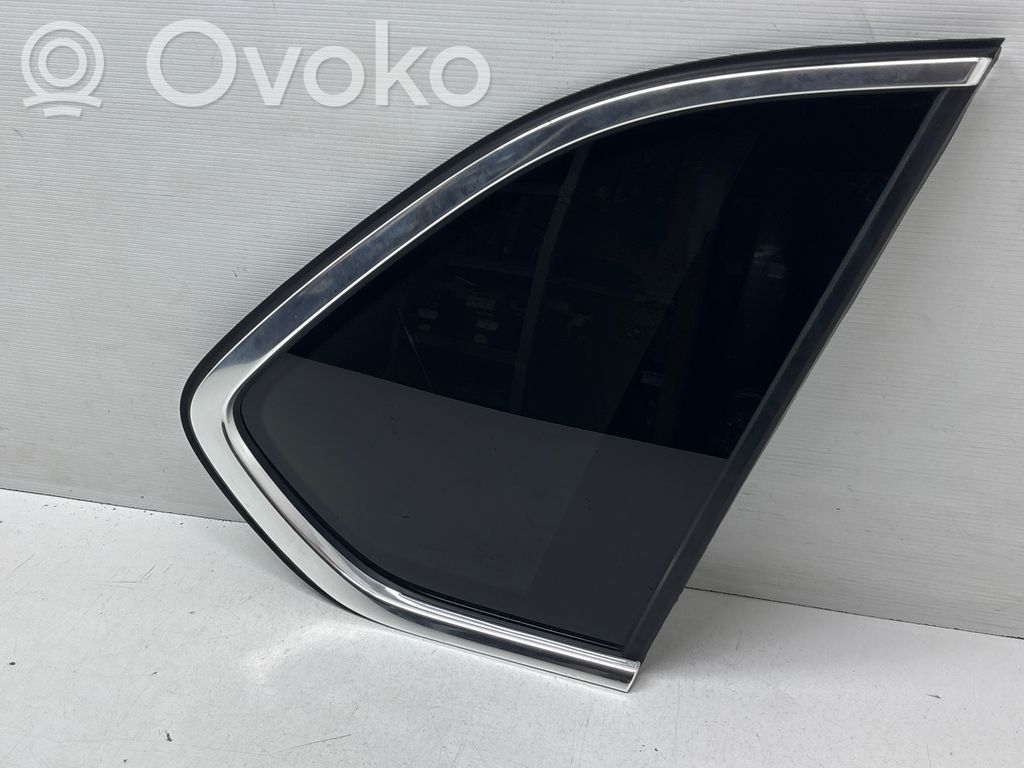 BMW X5 F15 Finestrino laterale posteriore 
