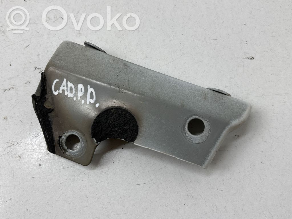 Volkswagen Caddy Soporte de montaje del guardabarros 