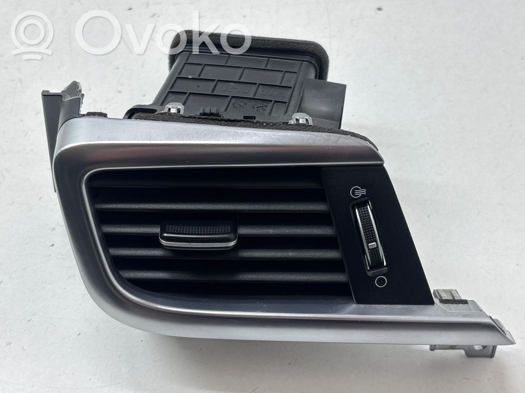 KIA Optima Moldura protectora de la rejilla de ventilación lateral del panel 