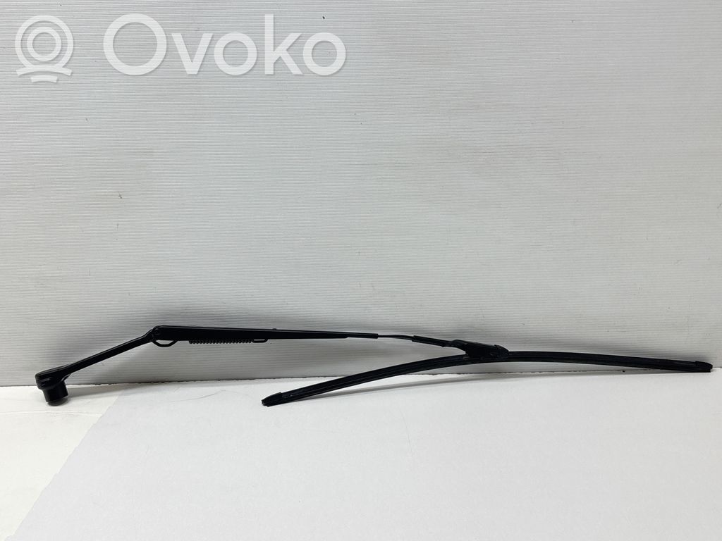 Subaru Outback (BT) Escobilla del limpiaparabrisas, delantero 