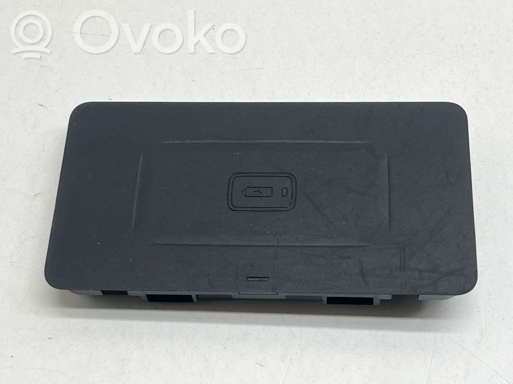 BMW X3 G01 Wireless charging module 
