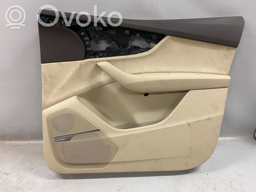 Audi Q7 4M Verkleidung Tür vorne 
