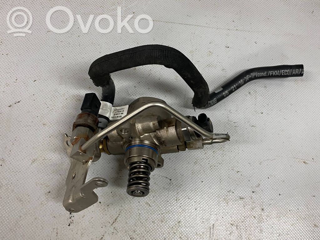 Audi Q7 4M Fuel injection high pressure pump 