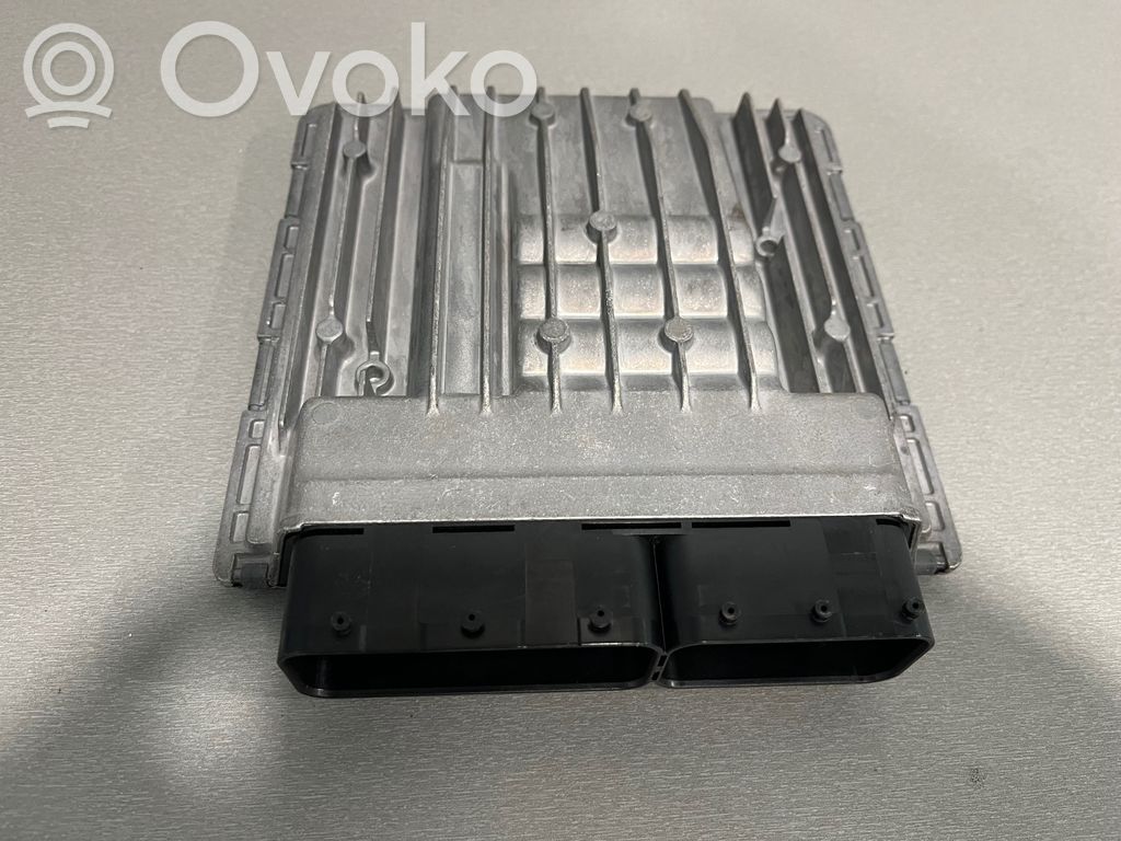 BMW 3 E92 E93 Engine control unit/module 