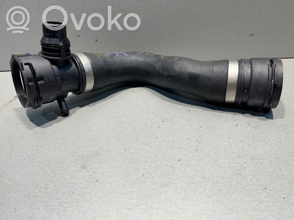 BMW 3 E92 E93 Engine coolant pipe/hose 