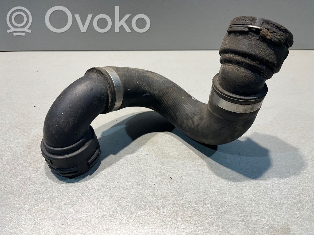 BMW 3 E92 E93 Engine coolant pipe/hose 