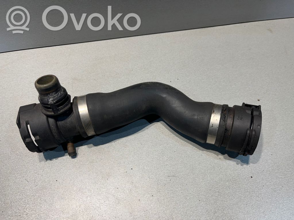 BMW 3 E90 E91 Engine coolant pipe/hose 