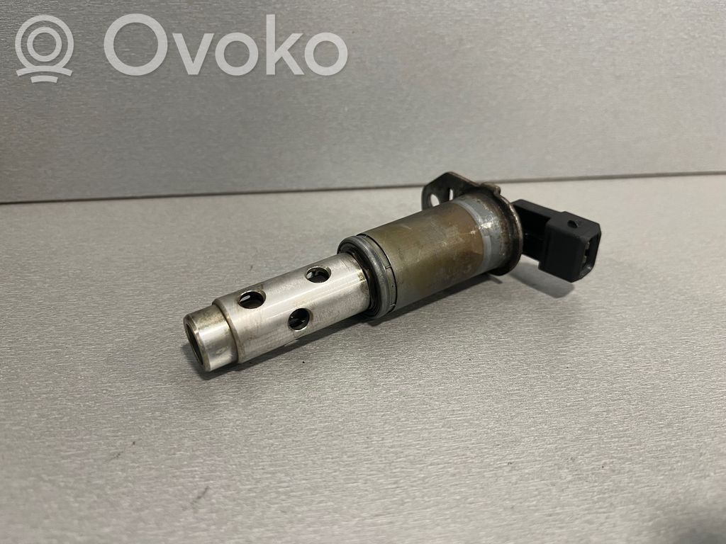 BMW 3 E90 E91 Camshaft vanos timing valve 