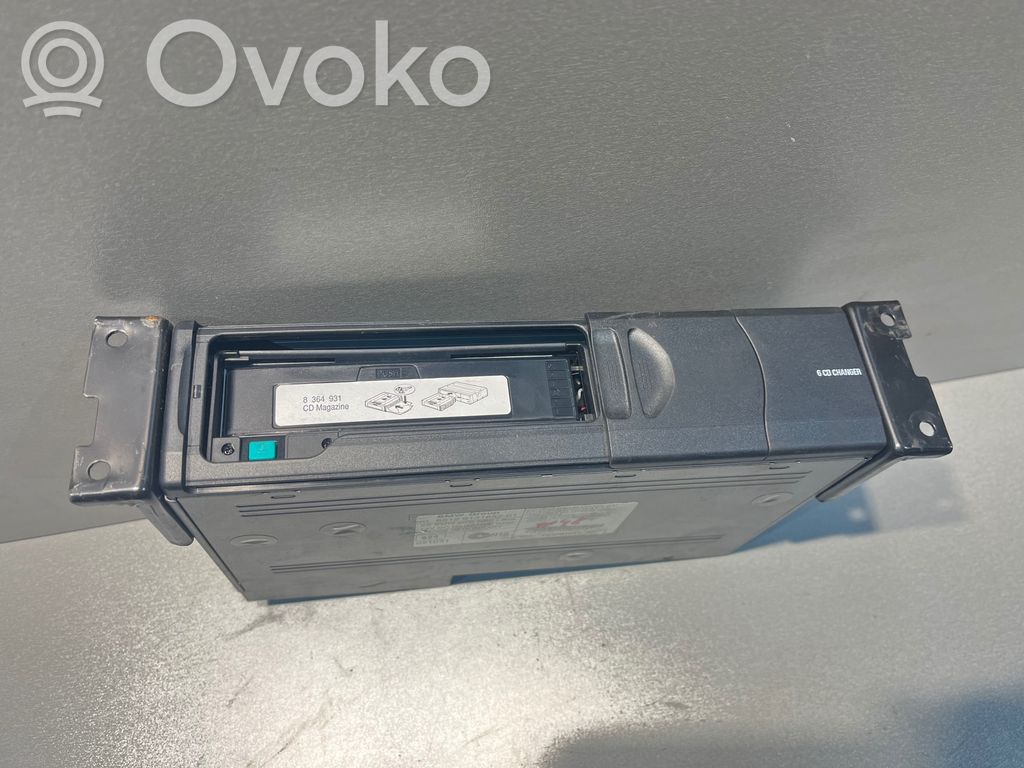 BMW 3 E46 CD/DVD keitiklis 