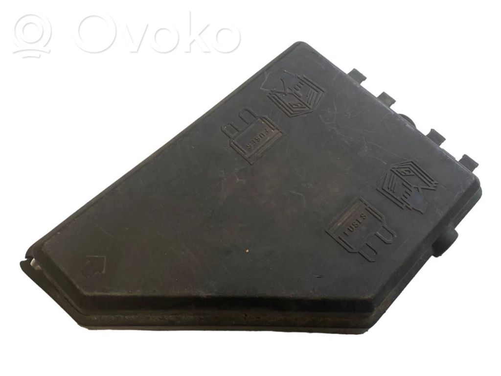 Land Rover Freelander Fuse box cover 