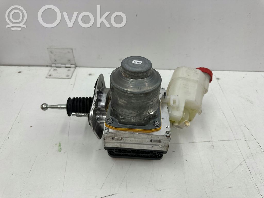 BMW X5 G05 ABS Pump 