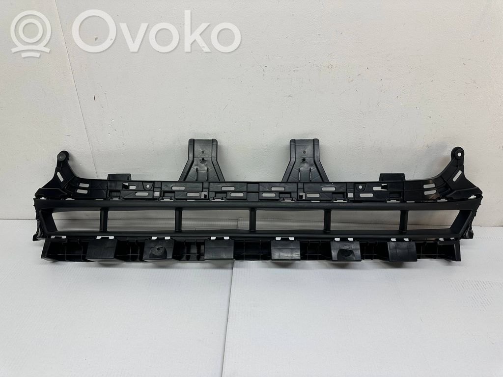 Audi Q8 Mascherina inferiore del paraurti anteriore 