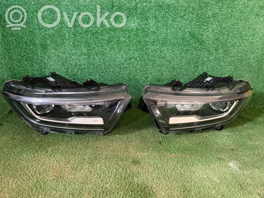 Ford Transit -  Tourneo Connect Lampa przednia 