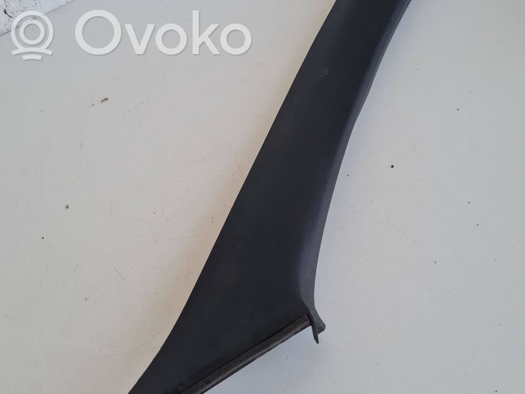 Mitsubishi Eclipse (D) pillar trim (bottom) 
